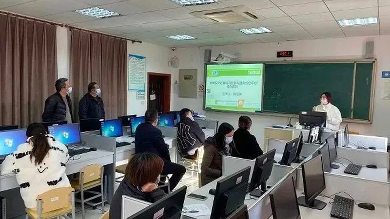 小标题：协议班的特点与优势