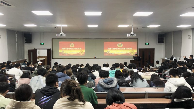 四川成人高考录取分数线：揭秘影响因素及参考策略